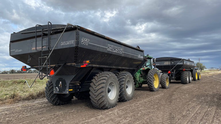 Tighe Ag Haulmaster 36T